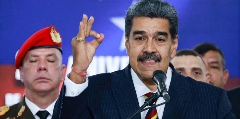 El presidente de Venezuela, Nicolás Maduro, habla en Caracas, el 9 de agosto de 2024.