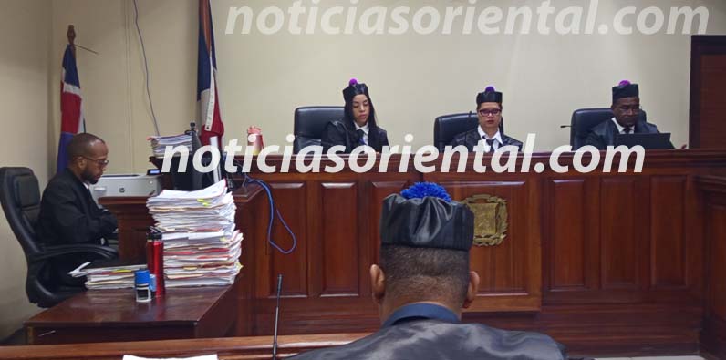 Primer Tribunal Colegiado de la provincia Santo Domingo.