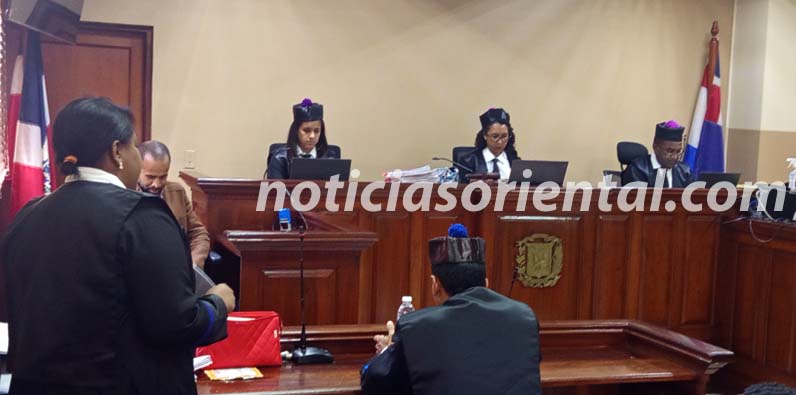 Segundo Tribunal Colegiado de la provincia Santo Domingo.
