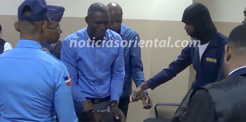 Los dos justiciables, luego del fallo.