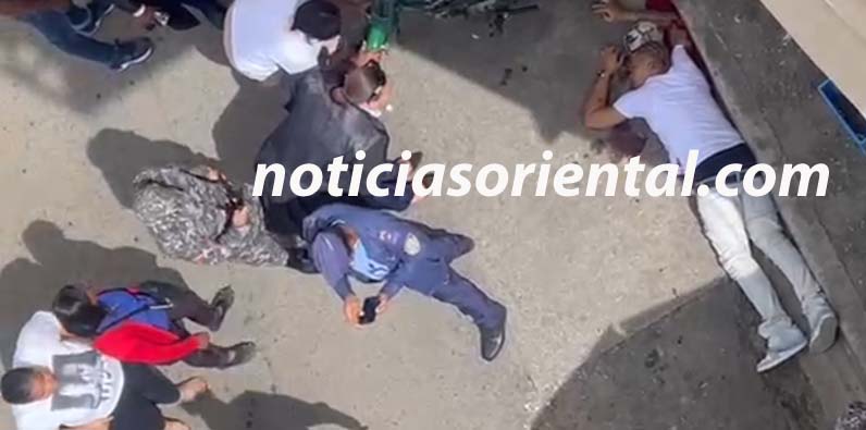 Brayan Juan Pablo Rosa (a) El Lindo, en el pavimento.