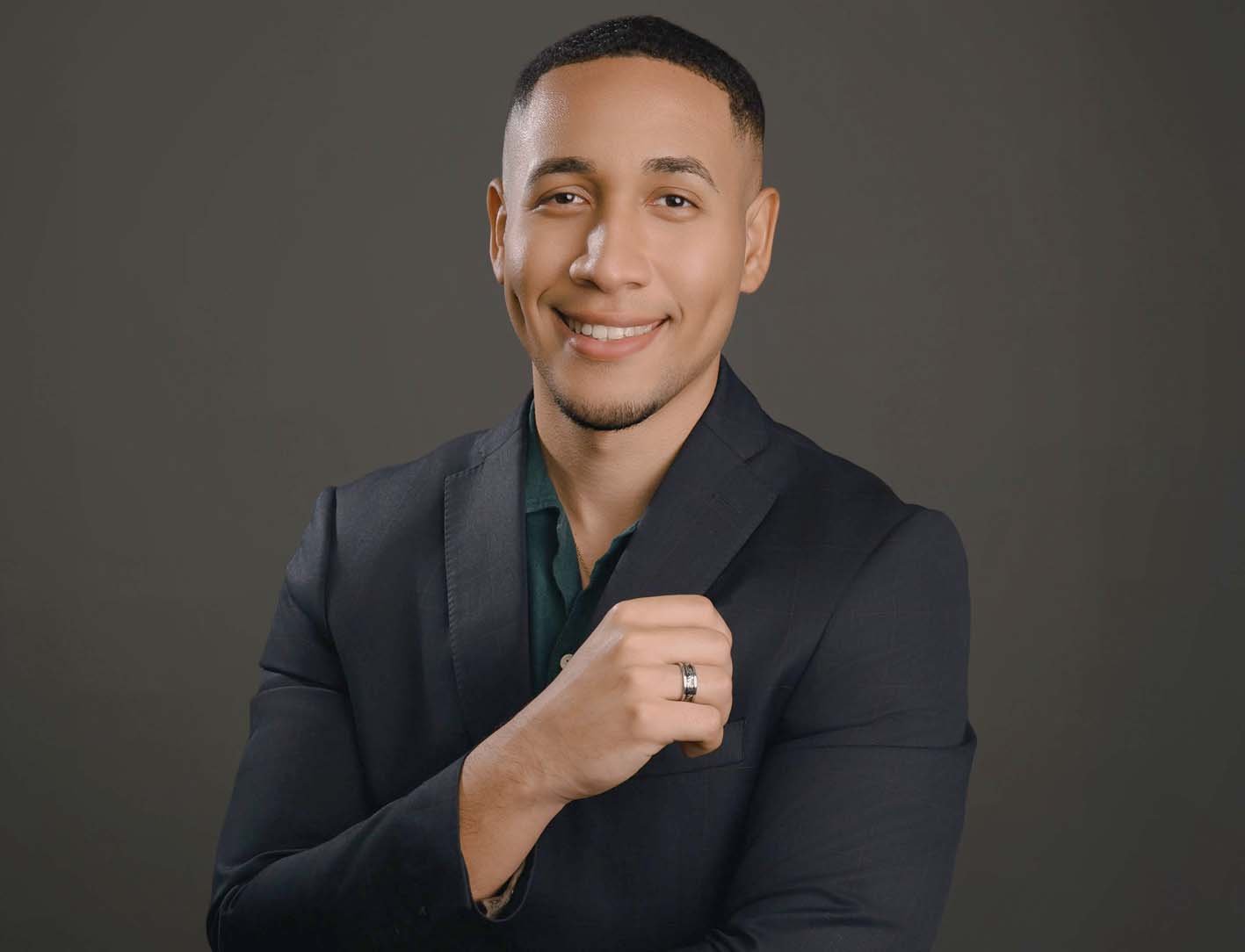 Dr. Brian López Charrón