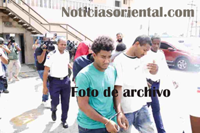 Los ahora condenados a 20 años de prisión cada uno, llevados a un juez de Atención Permanente (Foto de Archivo).